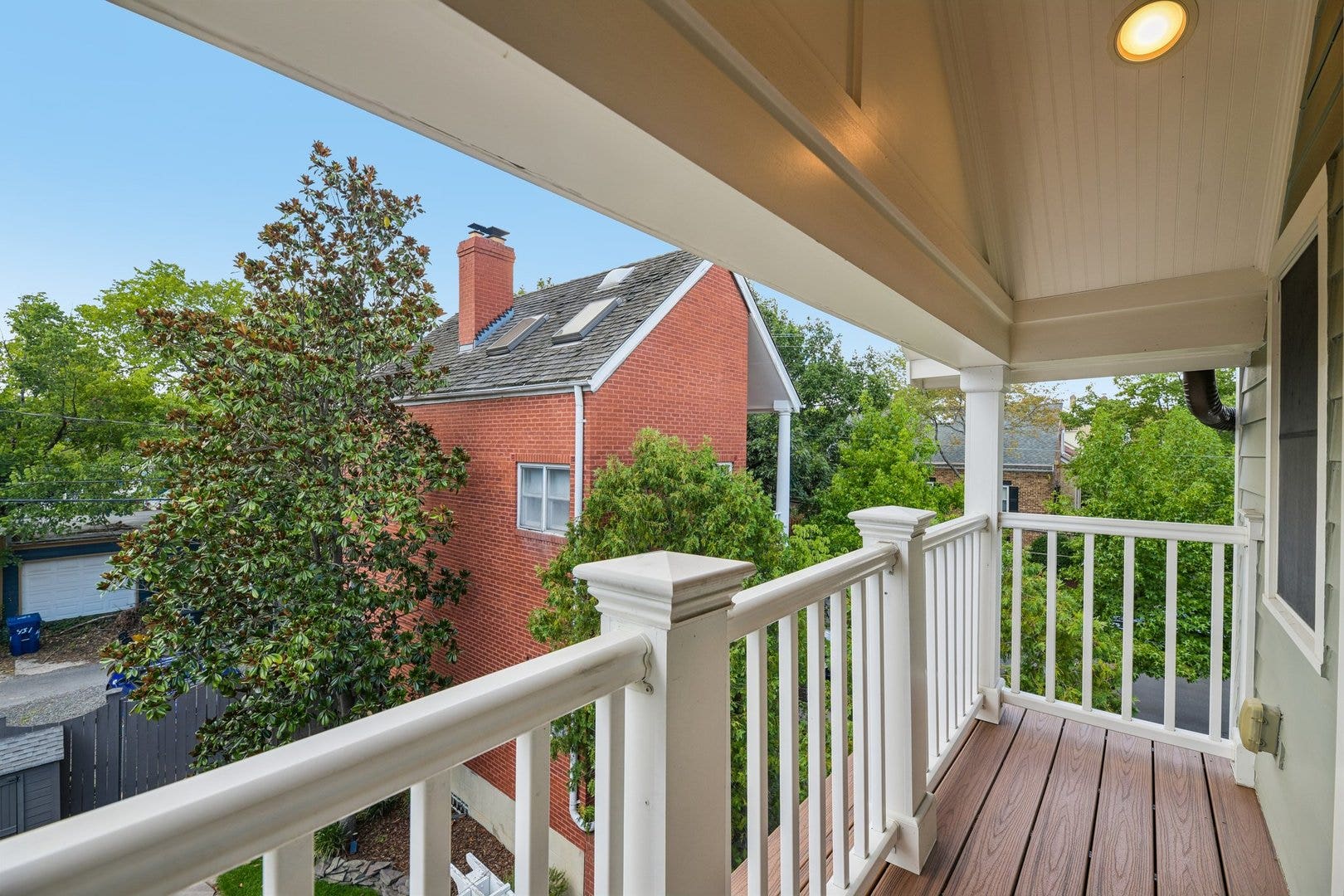 426 N Alfred Street, Alexandria, VA 22314 Two Private Balconies