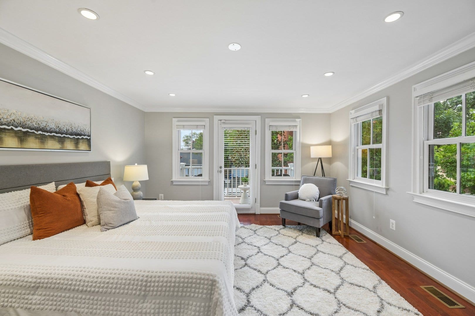 426 N Alfred Street, Alexandria, VA 22314 Owner's Suite