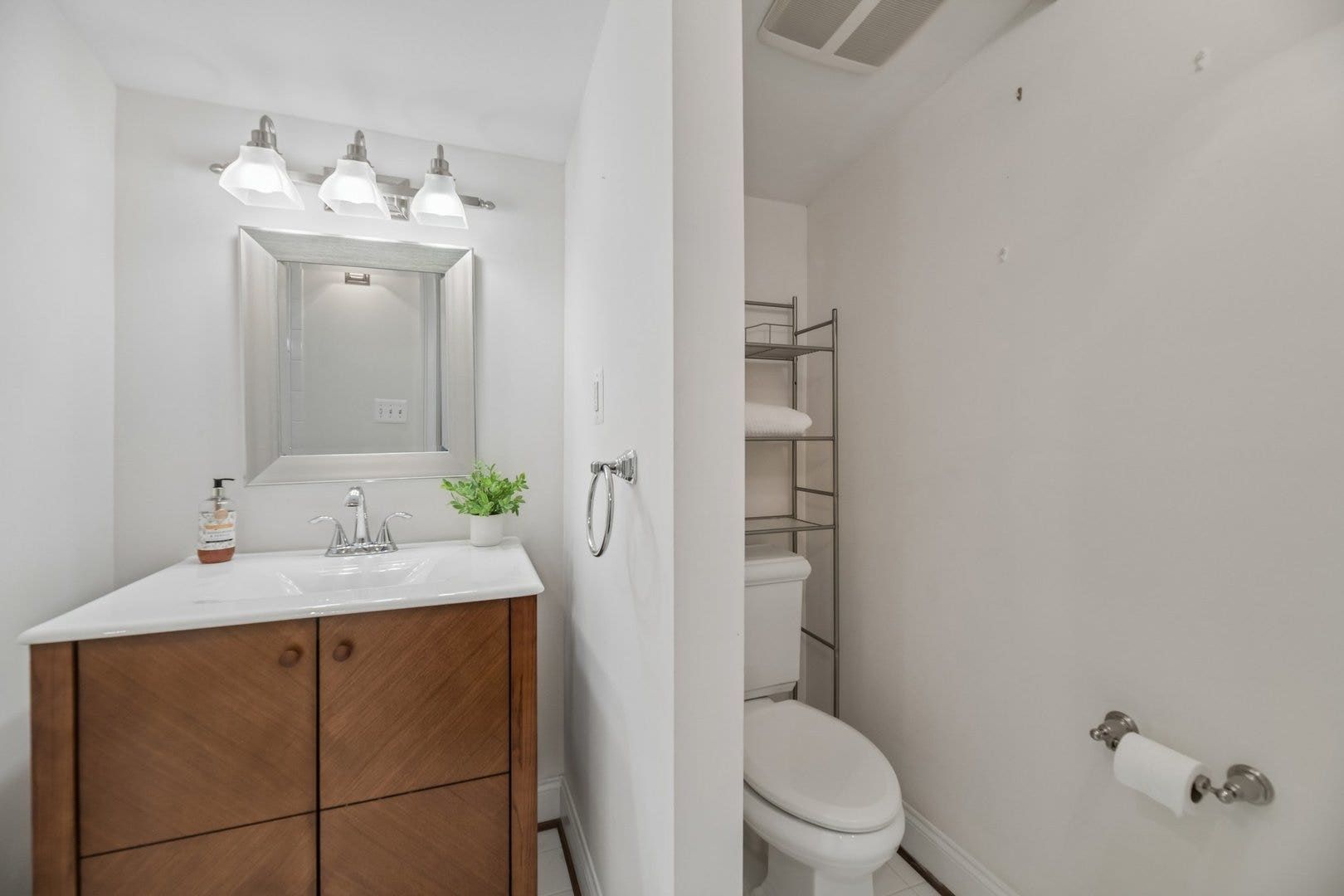 426 N Alfred Street, Alexandria, VA 22314 426 N Alfred Street, Alexandria, VA 22314