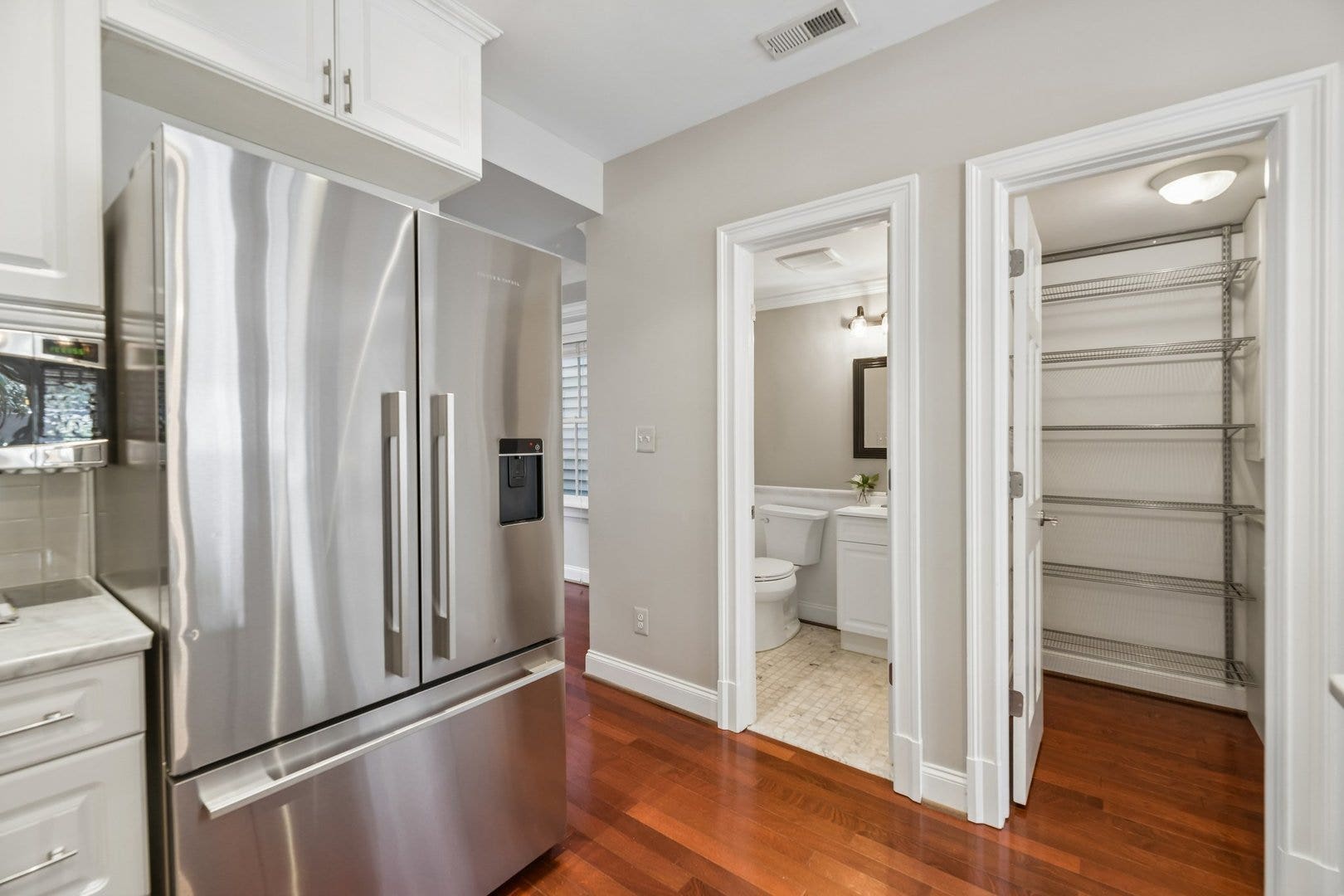 426 N Alfred Street, Alexandria, VA 22314 426 N Alfred Street, Alexandria, VA 22314