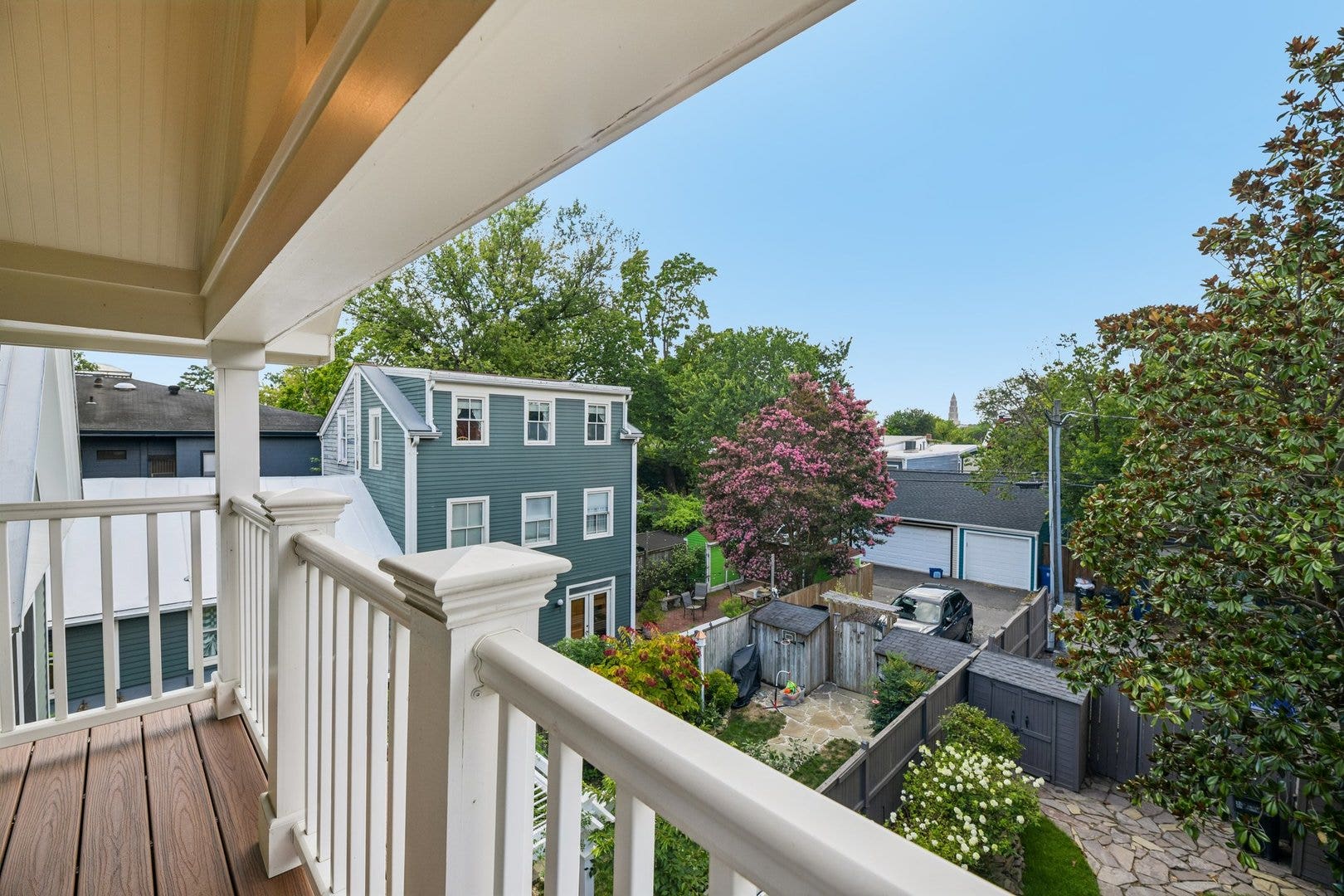 426 N Alfred Street, Alexandria, VA 22314 Two Private Balconies