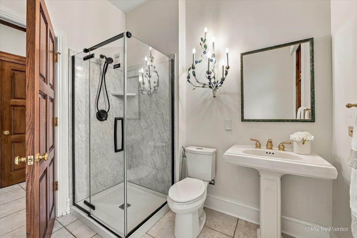 5N719 Castle Drive, St. Charles, IL 60175 5N719 Castle Drive, St. Charles, IL 60175