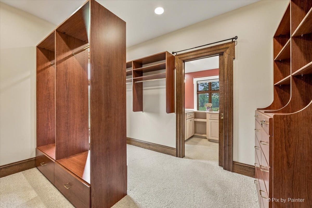 5N719 Castle Drive, St. Charles, IL 60175 5N719 Castle Drive, St. Charles, IL 60175