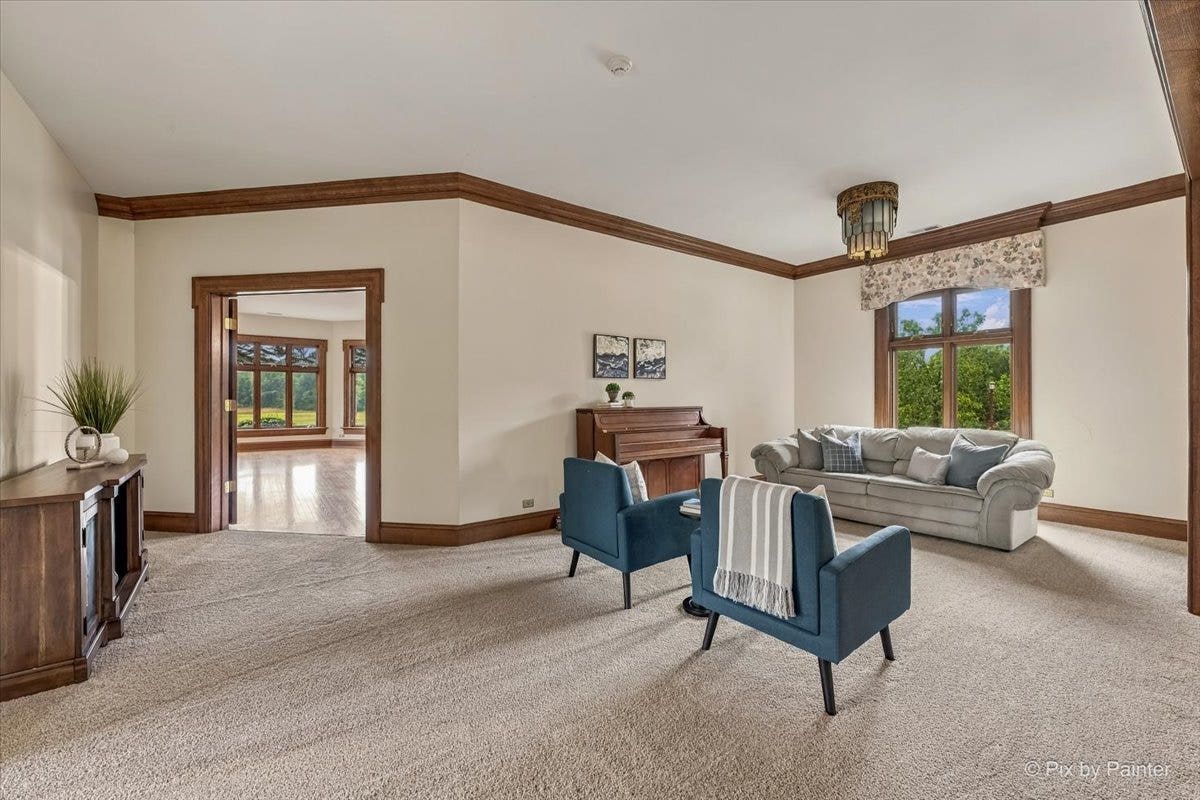 5N719 Castle Drive, St. Charles, IL 60175 5N719 Castle Drive, St. Charles, IL 60175