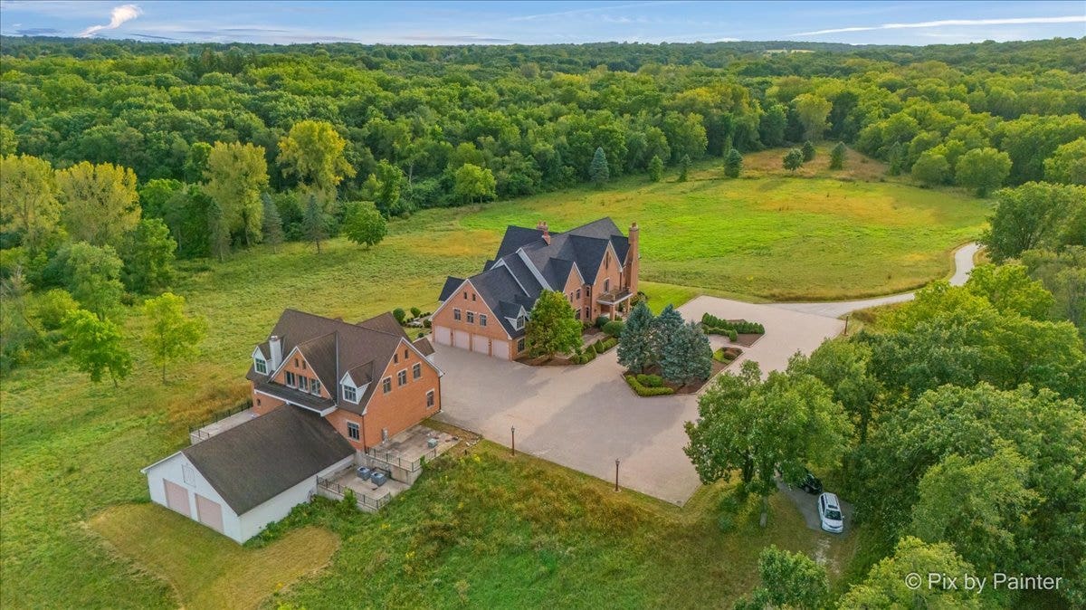 5N719 Castle Drive, St. Charles, IL 60175 5N719 Castle Drive, St. Charles, IL 60175