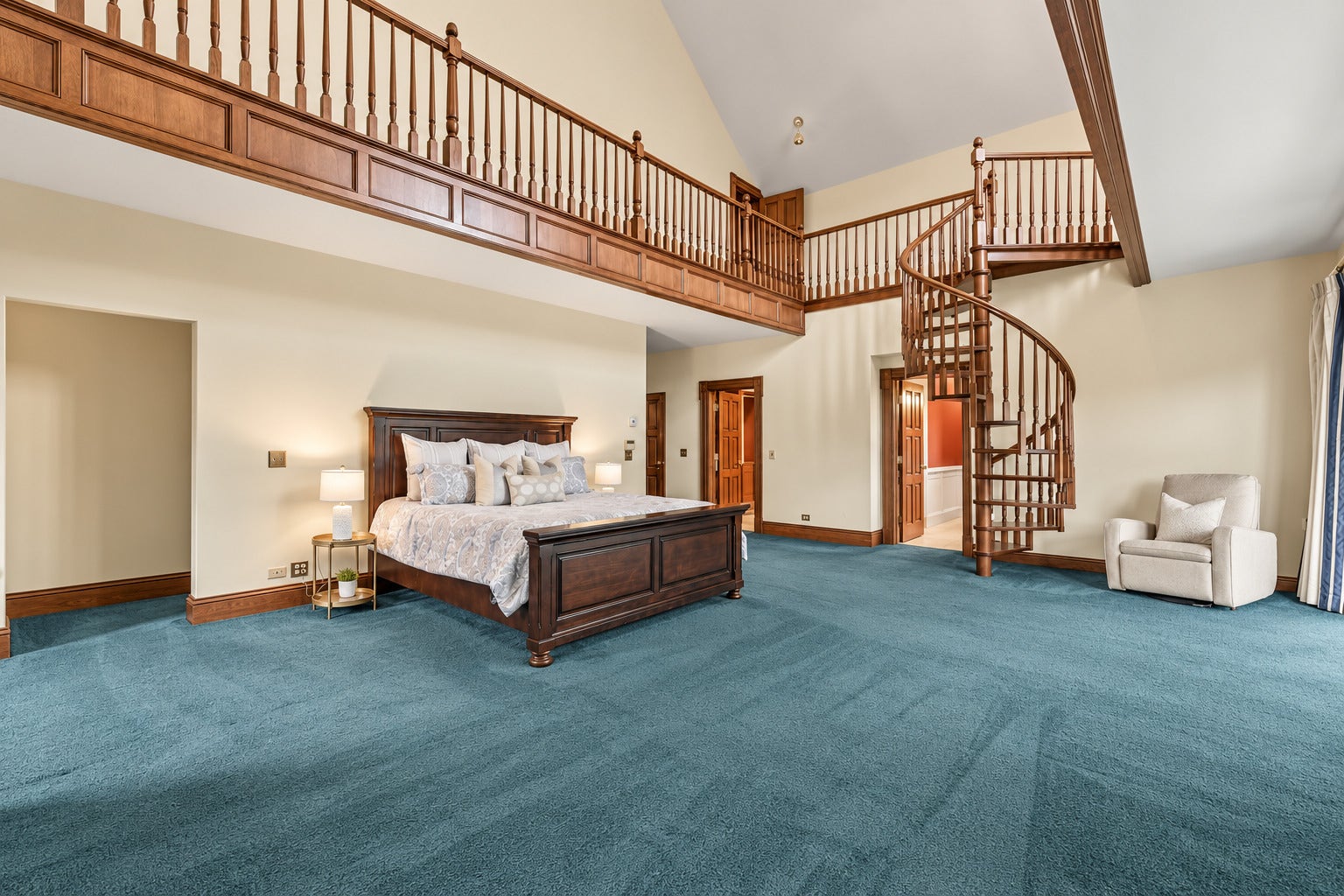 5N719 Castle Drive, St. Charles, IL 60175 5N719 Castle Drive, St. Charles, IL 60175