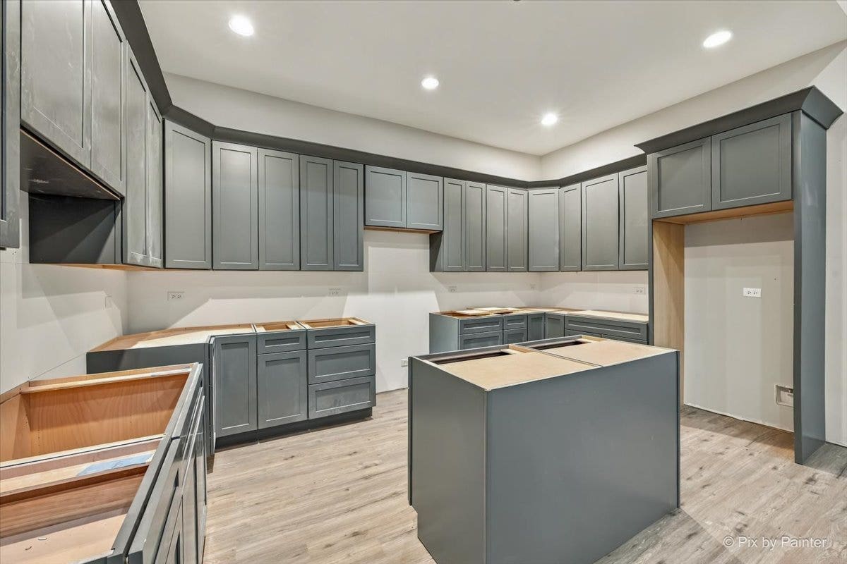 5N719 Castle Drive, St. Charles, IL 60175 5N719 Castle Drive, St. Charles, IL 60175