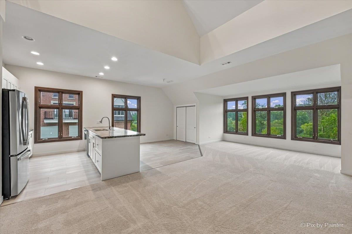 5N719 Castle Drive, St. Charles, IL 60175 5N719 Castle Drive, St. Charles, IL 60175