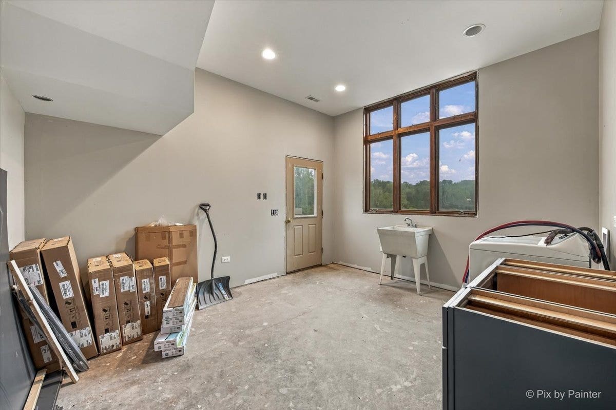 5N719 Castle Drive, St. Charles, IL 60175 5N719 Castle Drive, St. Charles, IL 60175