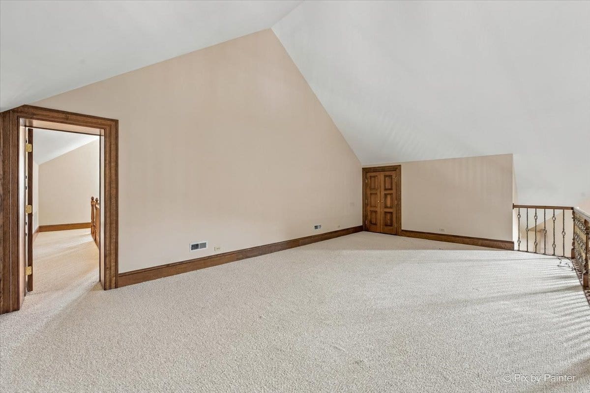 5N719 Castle Drive, St. Charles, IL 60175 5N719 Castle Drive, St. Charles, IL 60175