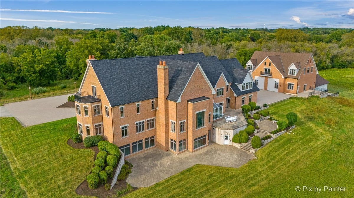 5N719 Castle Drive, St. Charles, IL 60175 5N719 Castle Drive, St. Charles, IL 60175