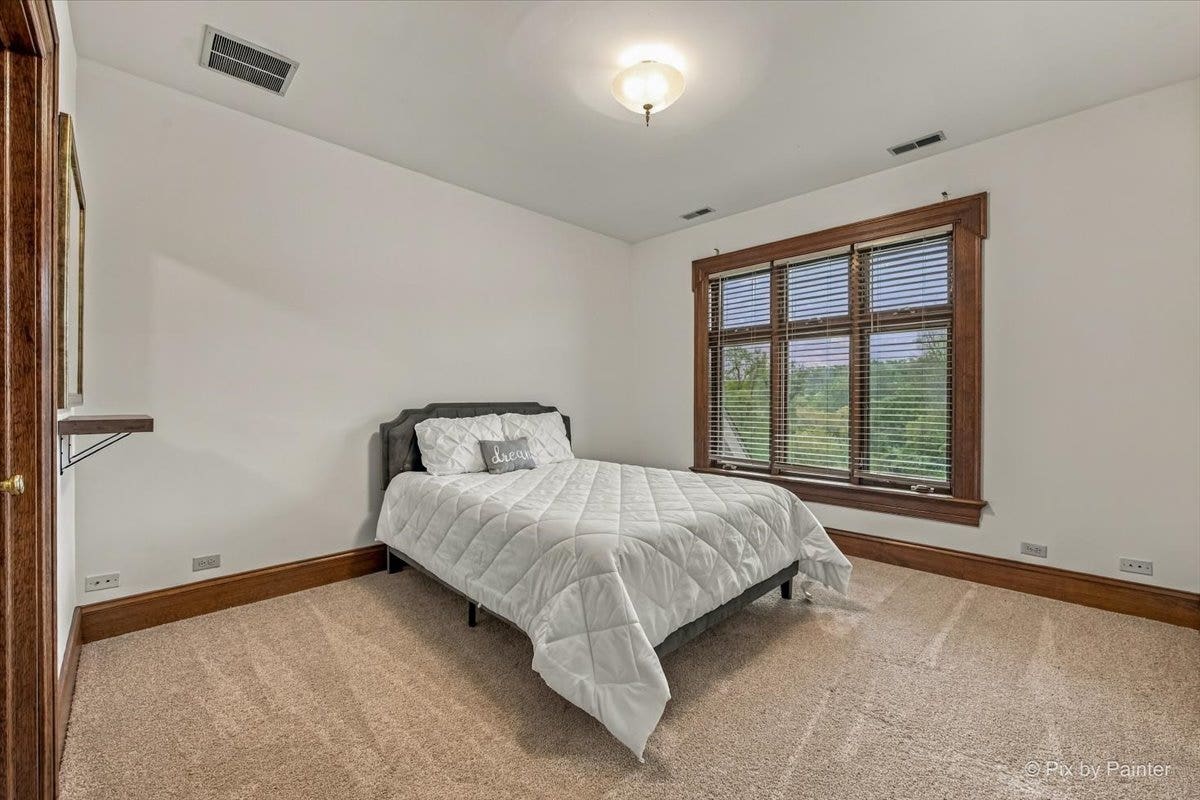 5N719 Castle Drive, St. Charles, IL 60175 5N719 Castle Drive, St. Charles, IL 60175