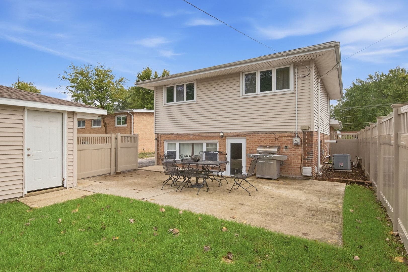 17736 S Ridgeland Avenue, Tinley Park, IL 60477 17736 S Ridgeland Avenue, Tinley Park, IL 60477