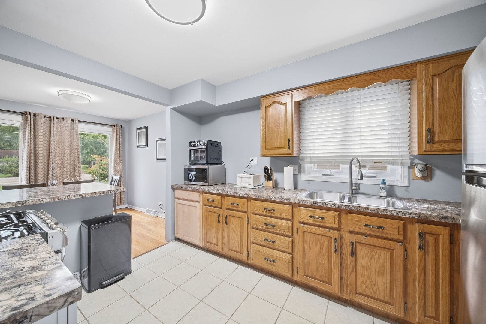 17736 S Ridgeland Avenue, Tinley Park, IL 60477 17736 S Ridgeland Avenue, Tinley Park, IL 60477