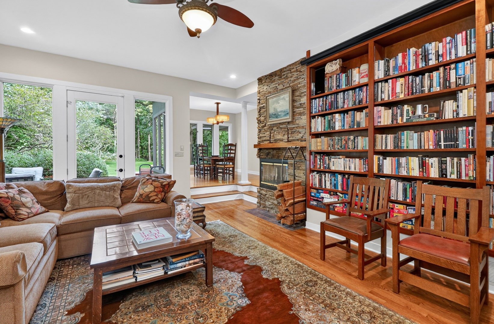 5311 Lee Avenue, Downers Grove, IL 60515
