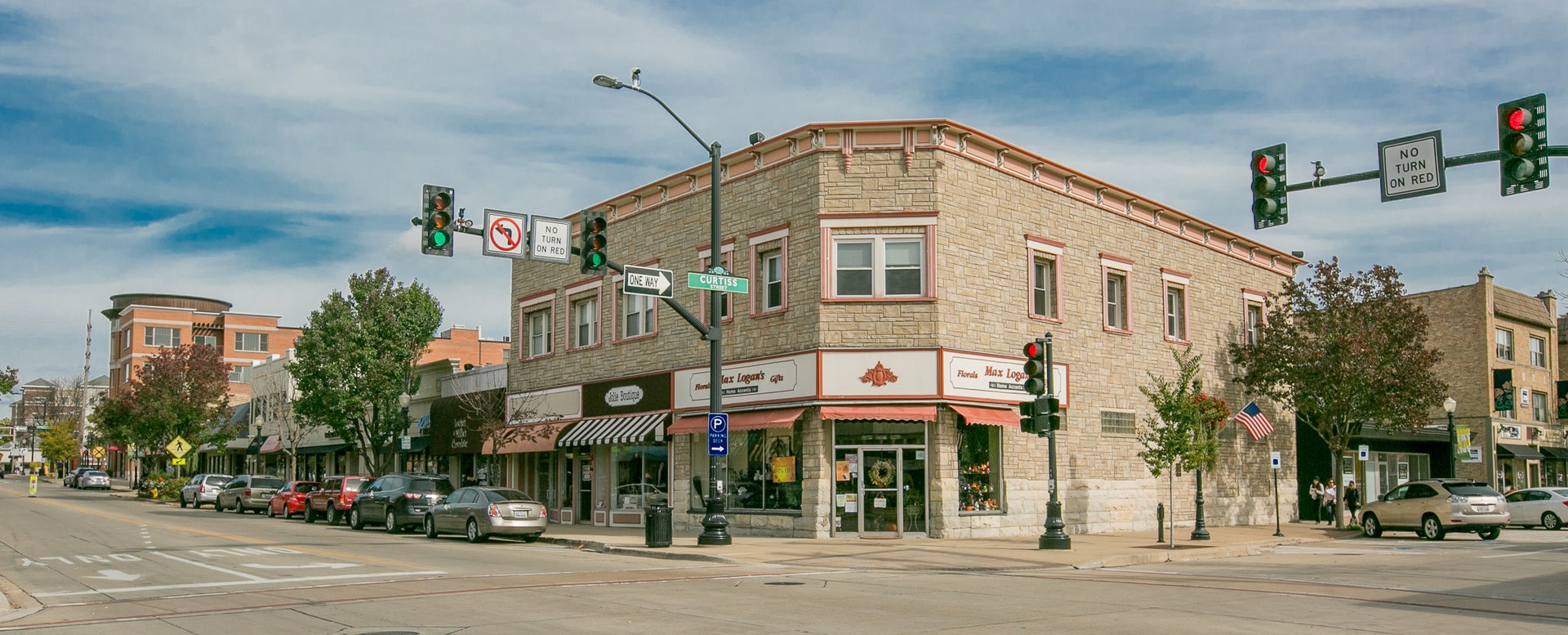 5311 Lee Avenue, Downers Grove, IL 60515