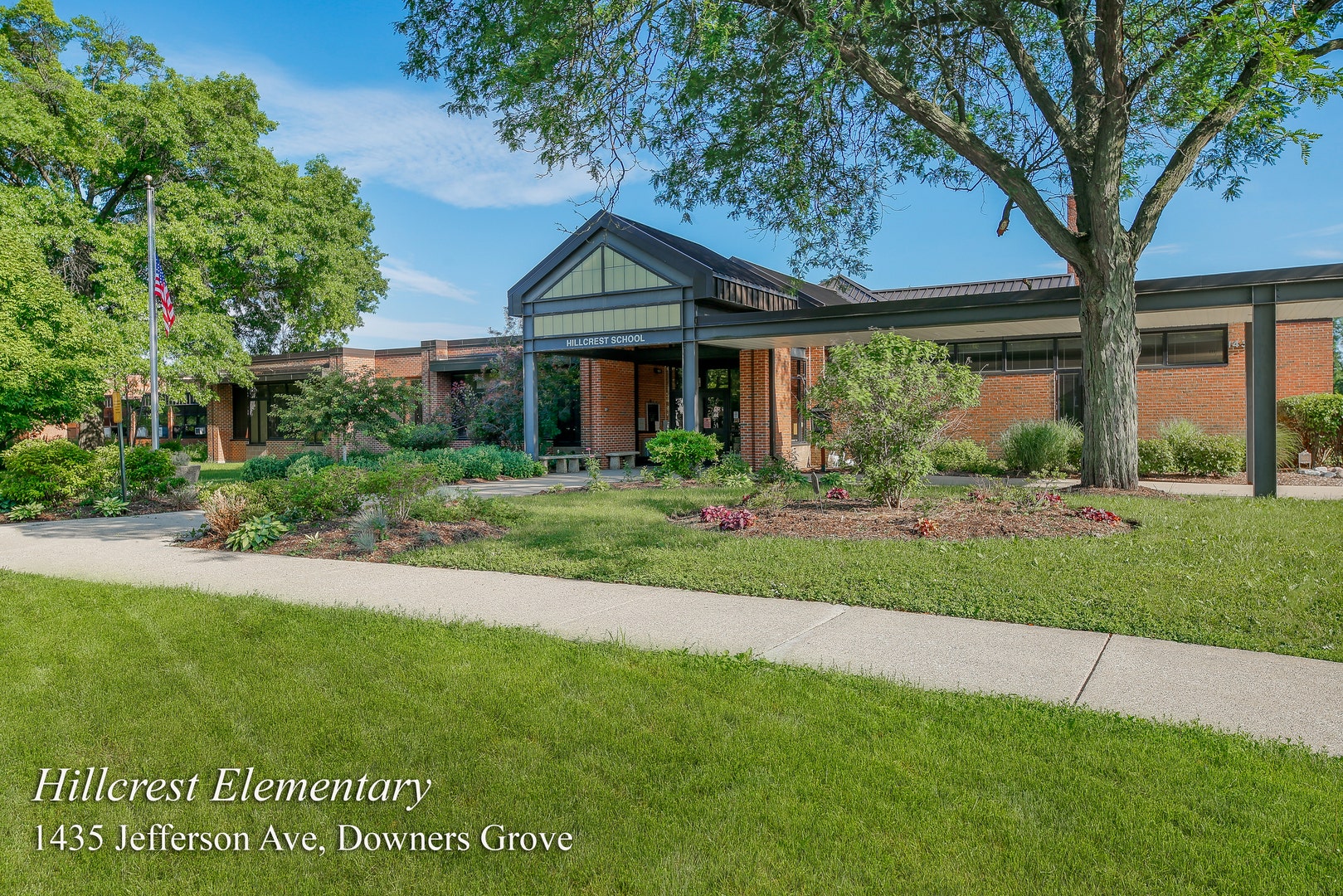5311 Lee Avenue, Downers Grove, IL 60515