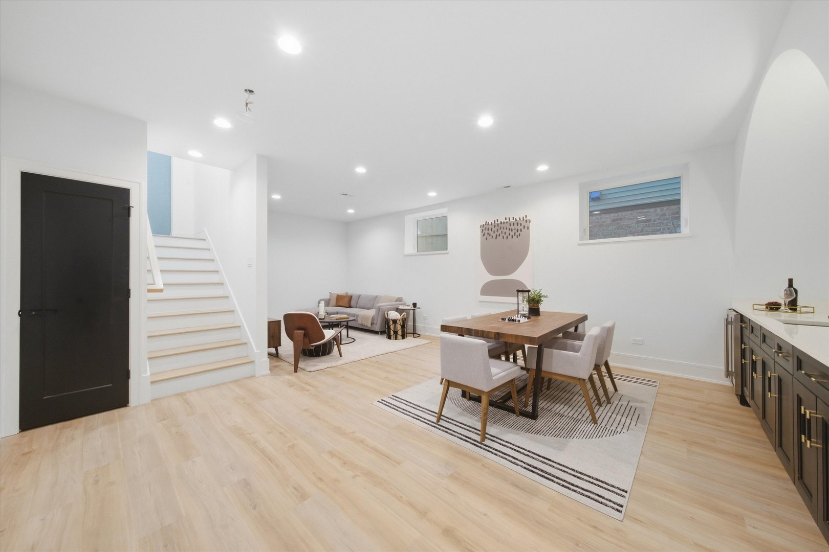 1914 N Rockwell Street, Chicago, IL 60647