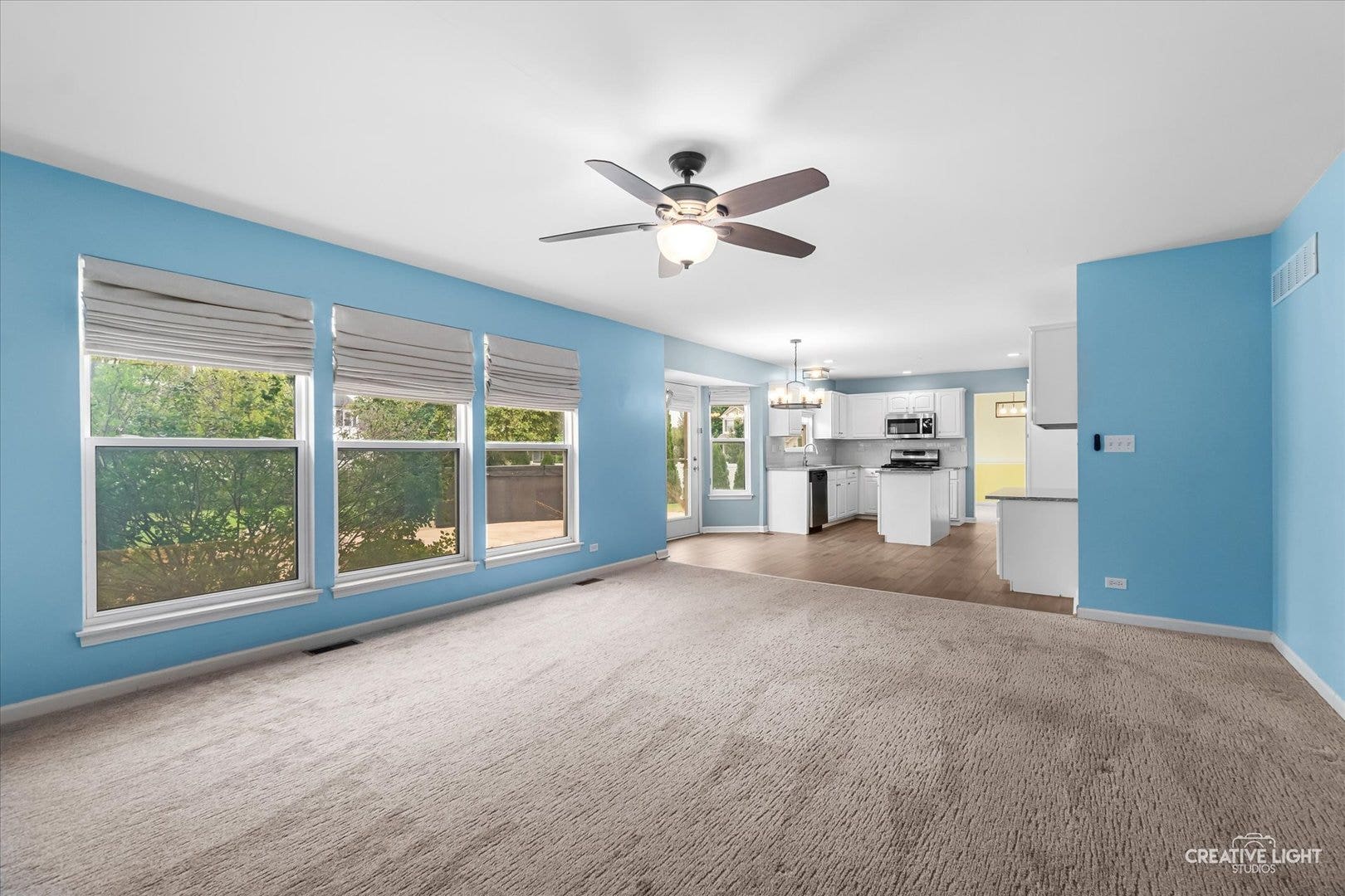 906 Rivers Edge Drive, Minooka, IL 60447 906 Rivers Edge Drive, Minooka, IL 60447