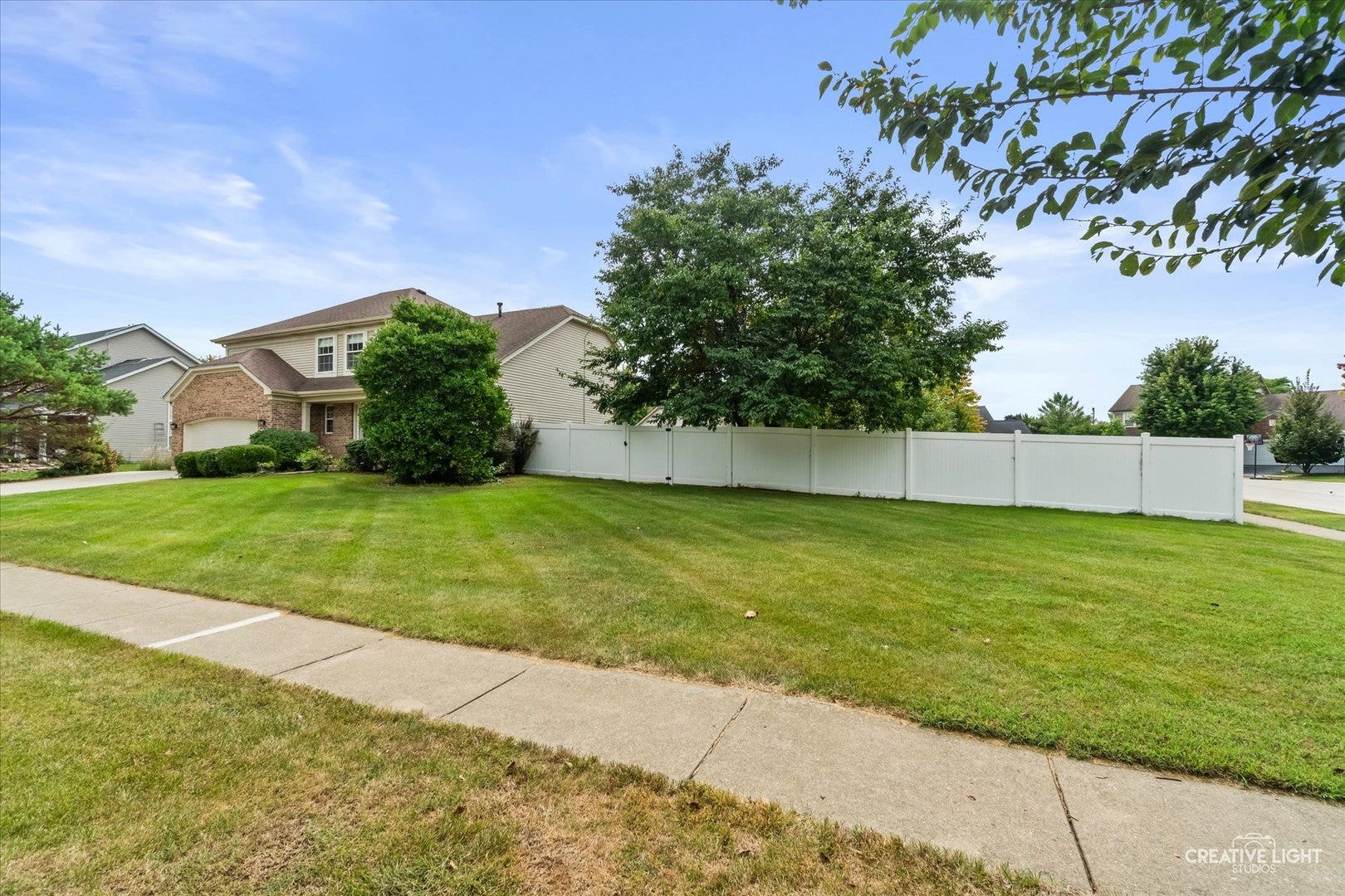 906 Rivers Edge Drive, Minooka, IL 60447 906 Rivers Edge Drive, Minooka, IL 60447