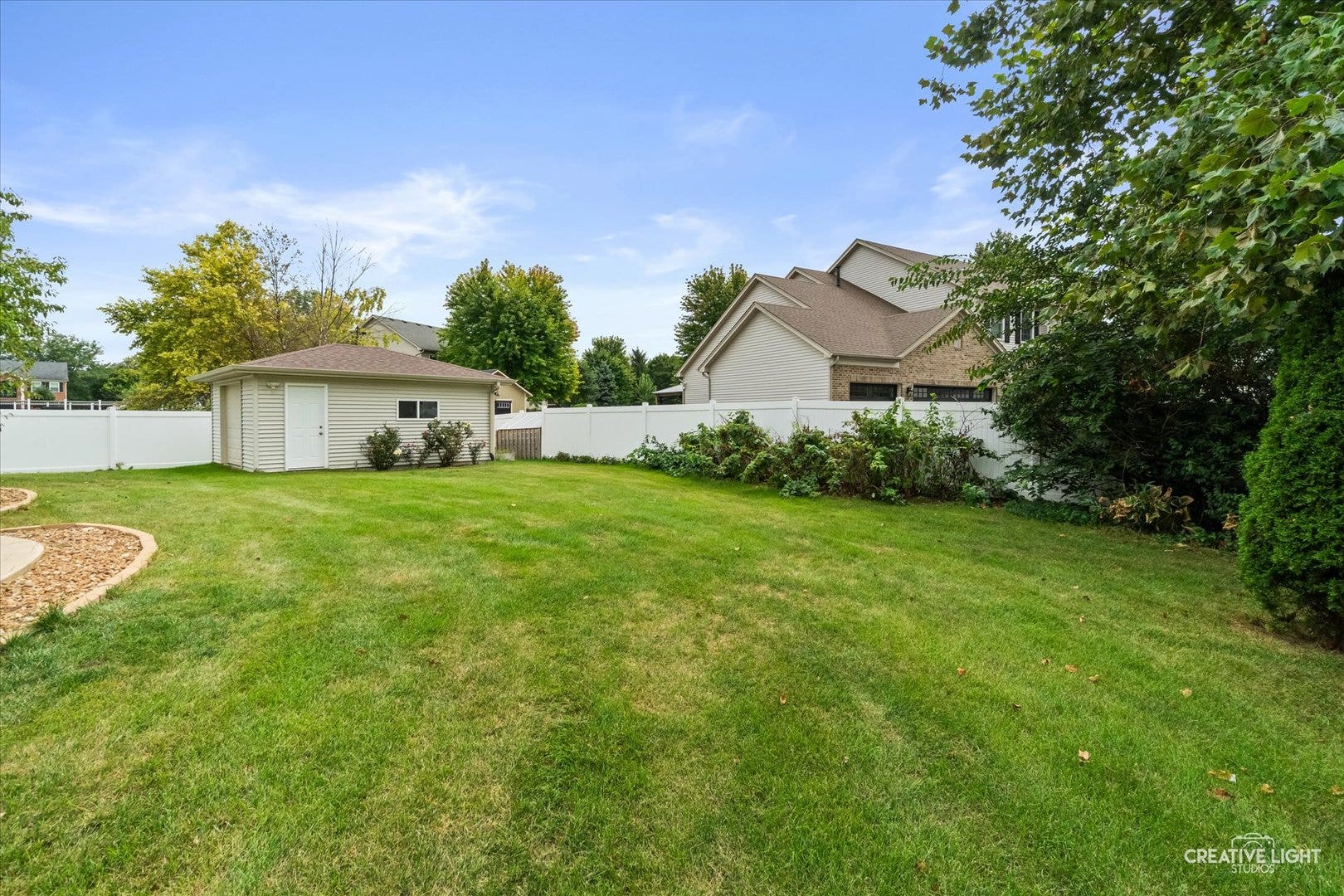 906 Rivers Edge Drive, Minooka, IL 60447 906 Rivers Edge Drive, Minooka, IL 60447