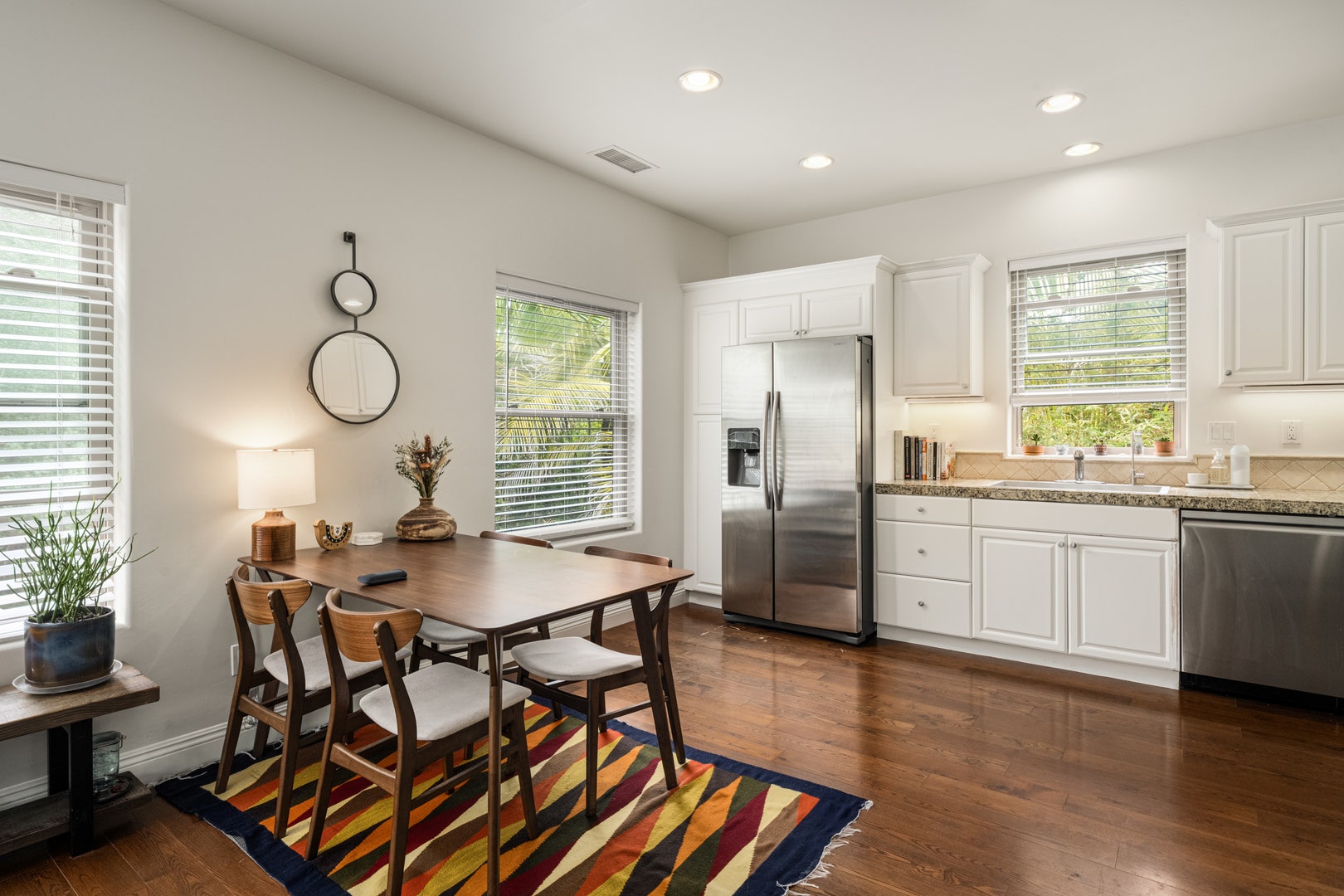 1040 Crest Drive, Encinitas, CA 92024
