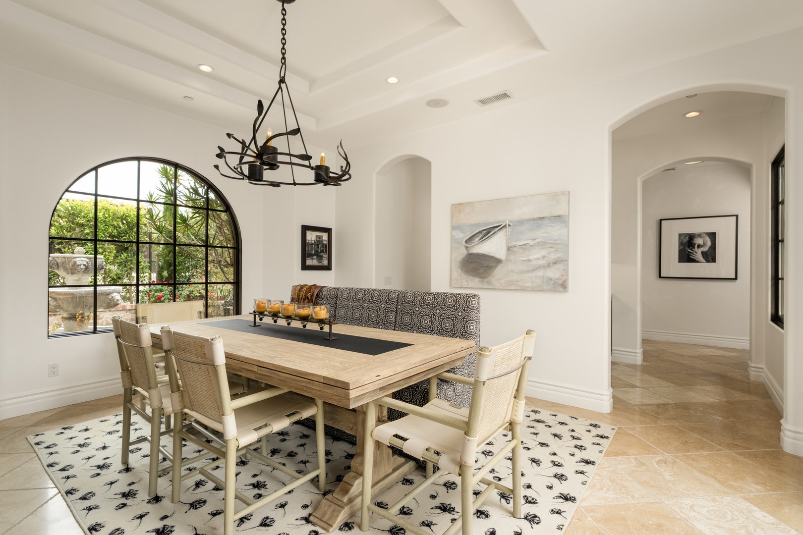 1040 Crest Drive, Encinitas, CA 92024