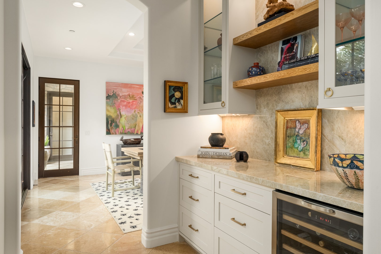1040 Crest Drive, Encinitas, CA 92024