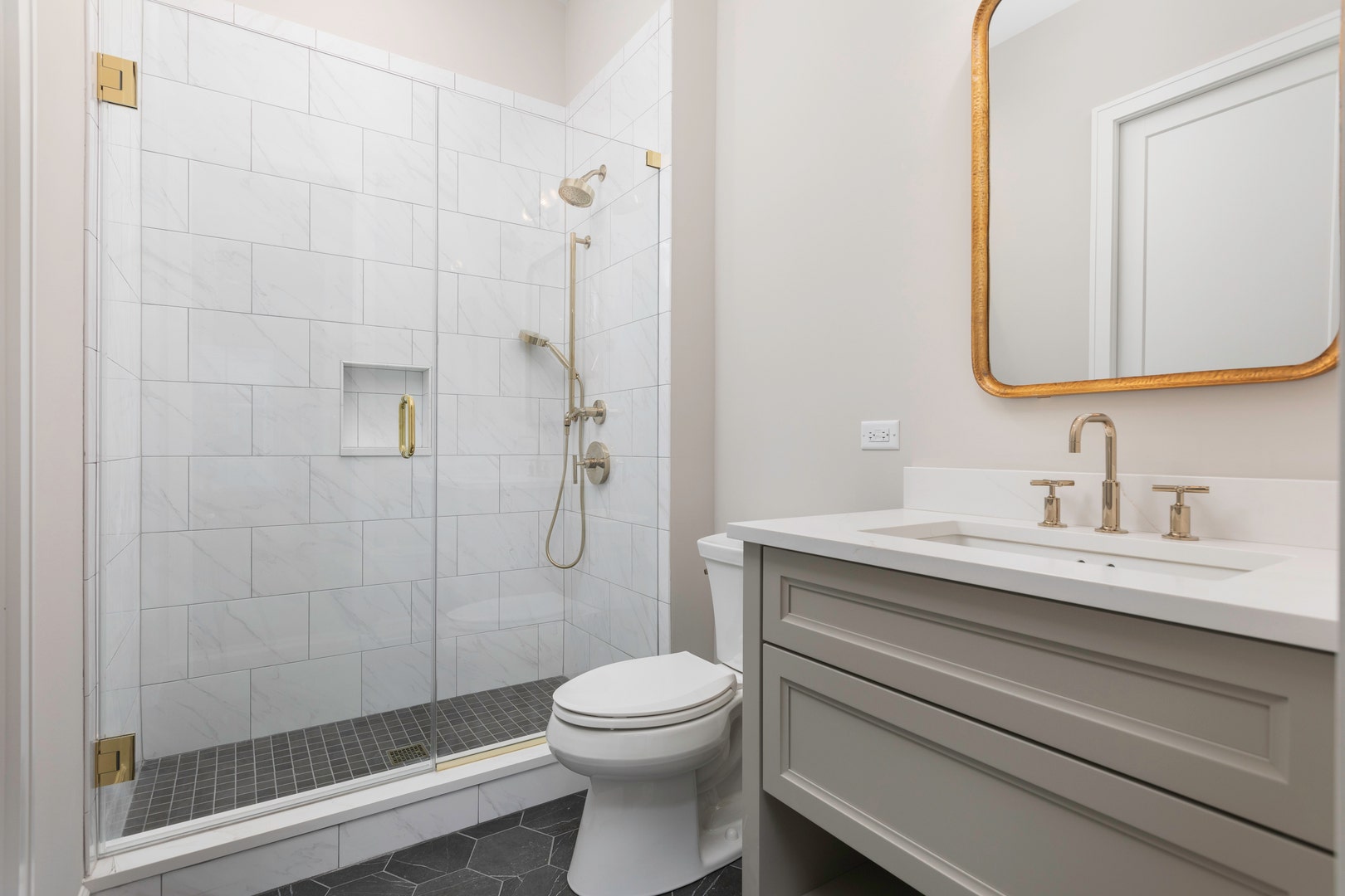 610 Sunset Drive, Naperville, IL 60540 610 Sunset Drive, Naperville, IL 60540
