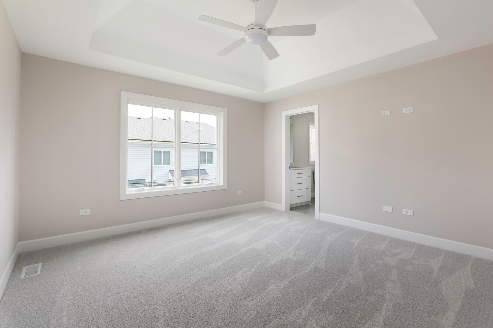 610 Sunset Drive, Naperville, IL 60540 610 Sunset Drive, Naperville, IL 60540