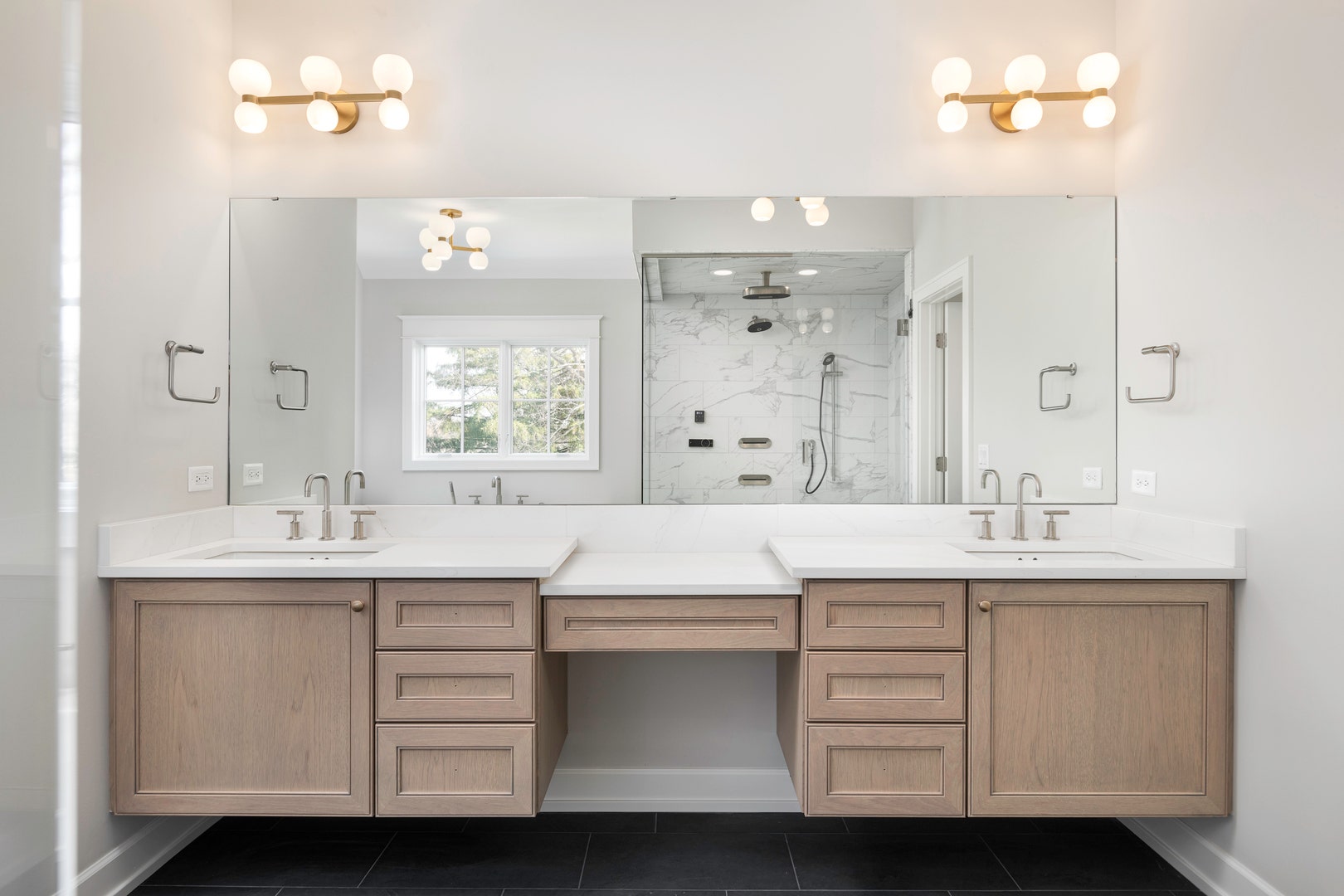 610 Sunset Drive, Naperville, IL 60540 610 Sunset Drive, Naperville, IL 60540