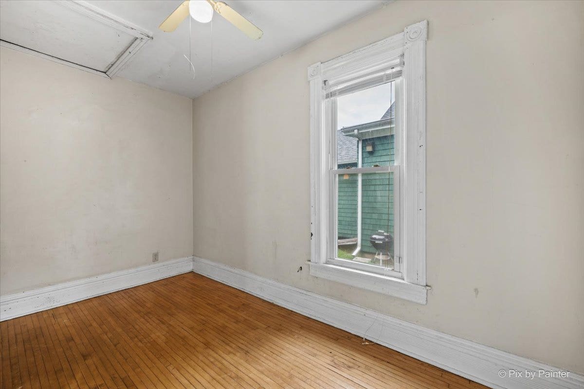 679 Villa Street, Elgin, IL 60120 679 Villa Street, Elgin, IL 60120