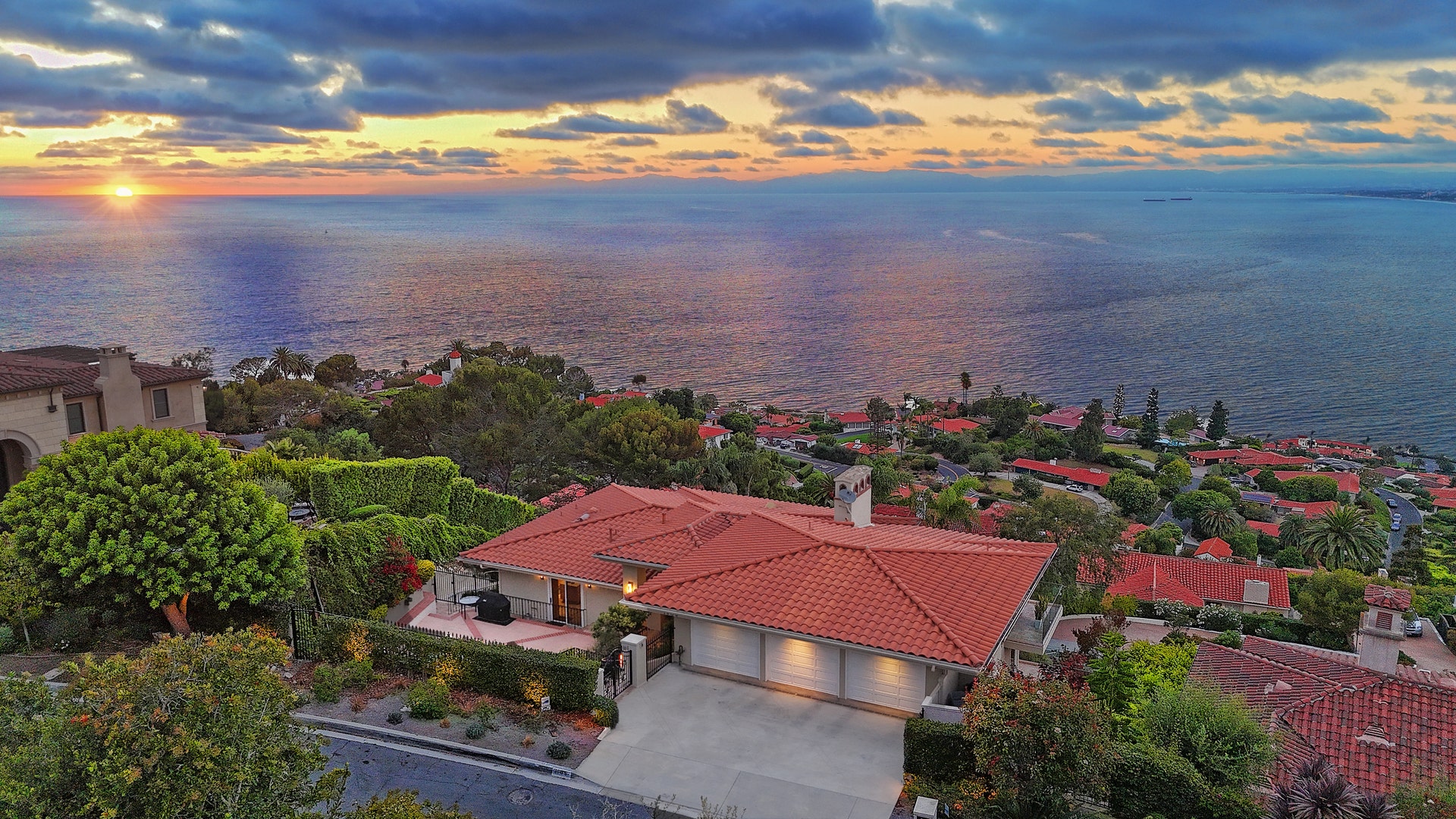 1905 Paseo Del Sol, Palos Verdes Estates, CA 90274 1905 Paseo Del Sol, Palos Verdes Estates, CA 90274