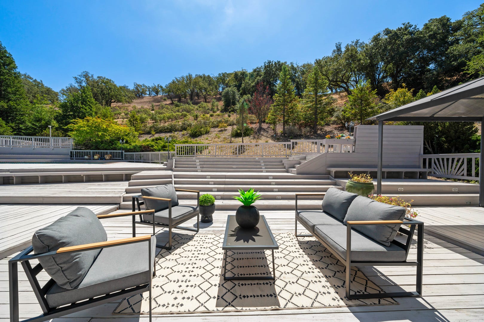 190 Silver Pine Lane, Danville, CA 94506 190 Silver Pine Lane, Danville, CA 94506