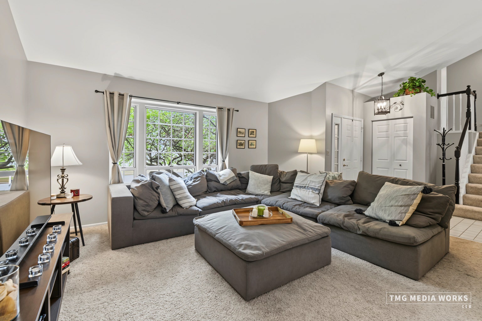 195 Meadow Lakes Boulevard, Aurora, IL 60504 195 Meadow Lakes Boulevard, Aurora, IL 60504