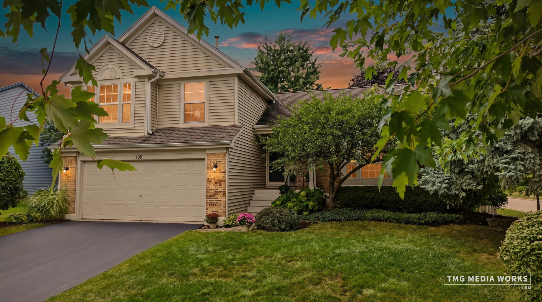 195 Meadow Lakes Boulevard, Aurora, IL 60504 195 Meadow Lakes Boulevard, Aurora, IL 60504