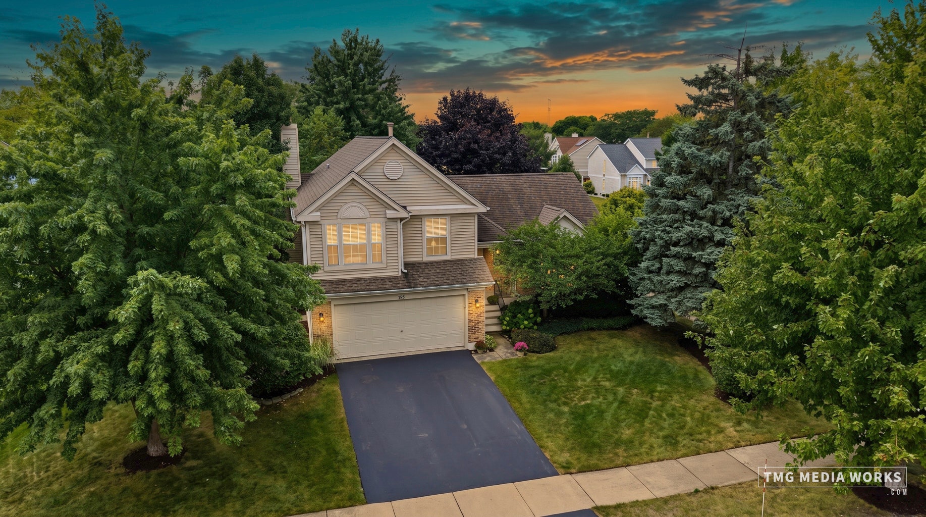 195 Meadow Lakes Boulevard, Aurora, IL 60504 195 Meadow Lakes Boulevard, Aurora, IL 60504