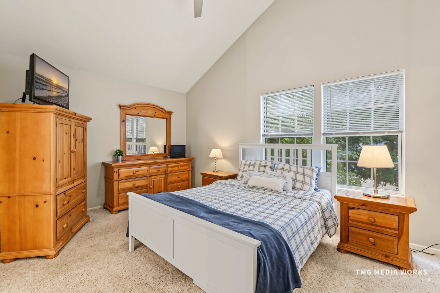 195 Meadow Lakes Boulevard, Aurora, IL 60504 195 Meadow Lakes Boulevard, Aurora, IL 60504