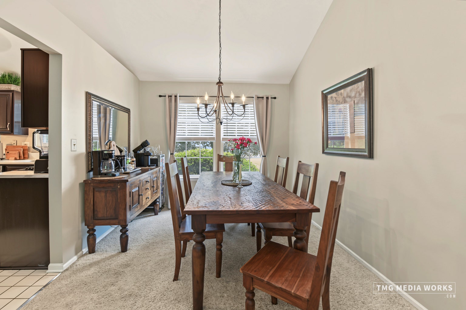 195 Meadow Lakes Boulevard, Aurora, IL 60504 195 Meadow Lakes Boulevard, Aurora, IL 60504