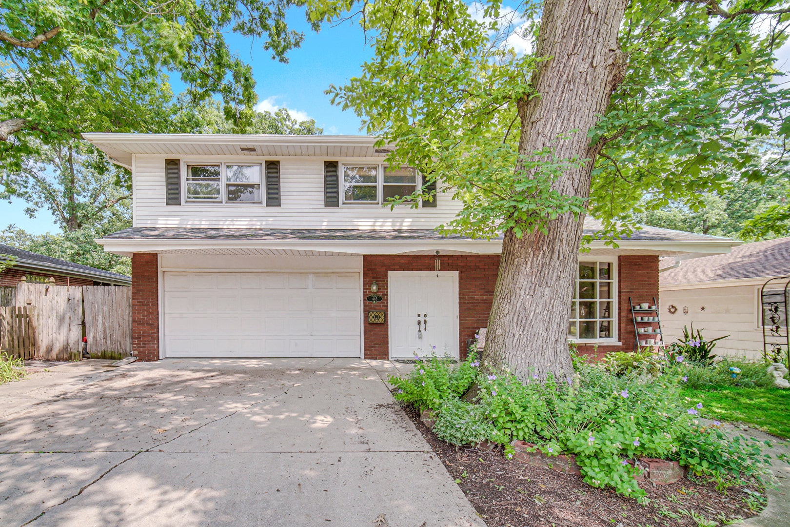 418 Earl Avenue, Joliet, IL 60436 418 Earl Avenue, Joliet, IL 60436