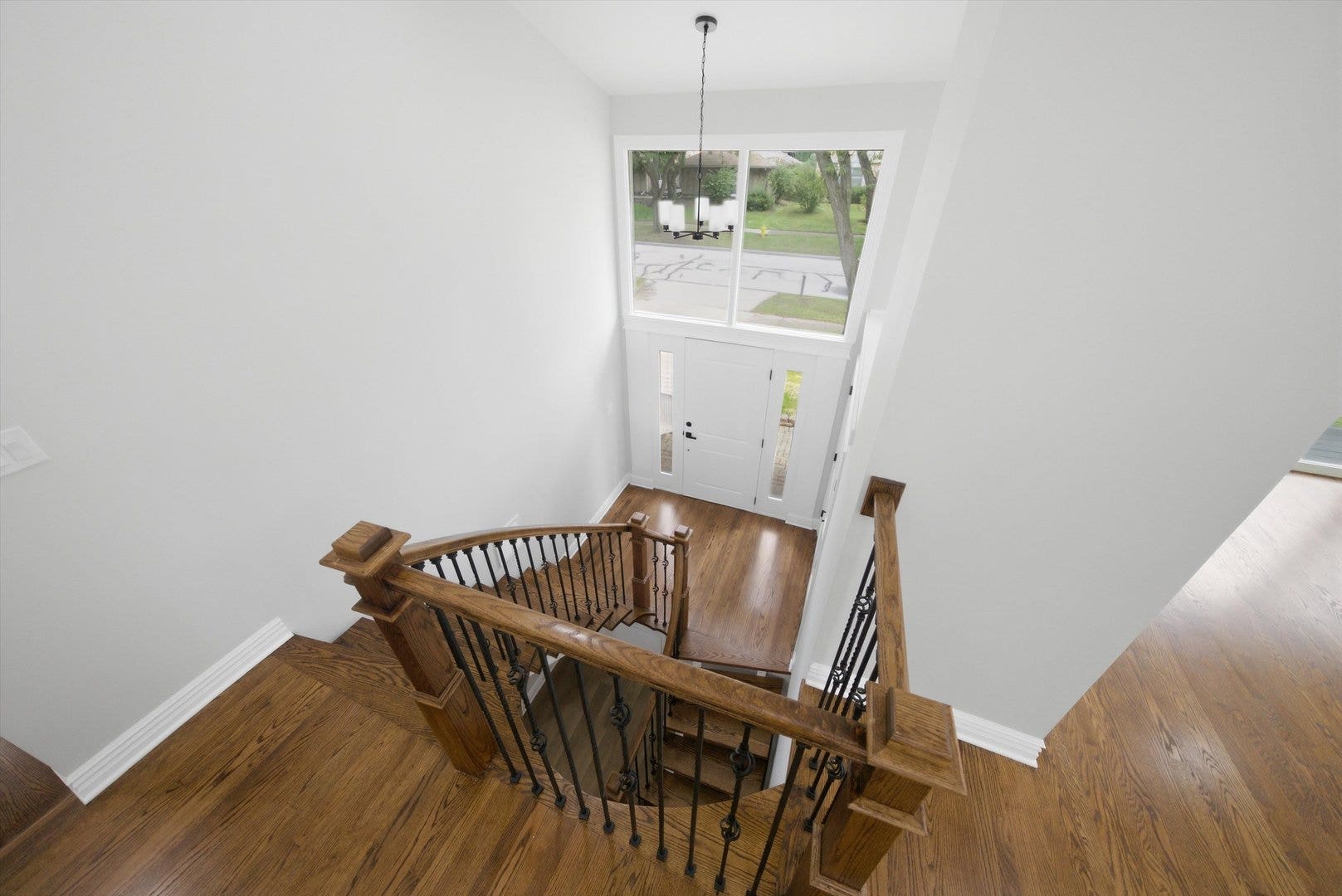 1117 Barberry Court, Downers Grove, IL 60515 1117 Barberry Court, Downers Grove, IL 60515