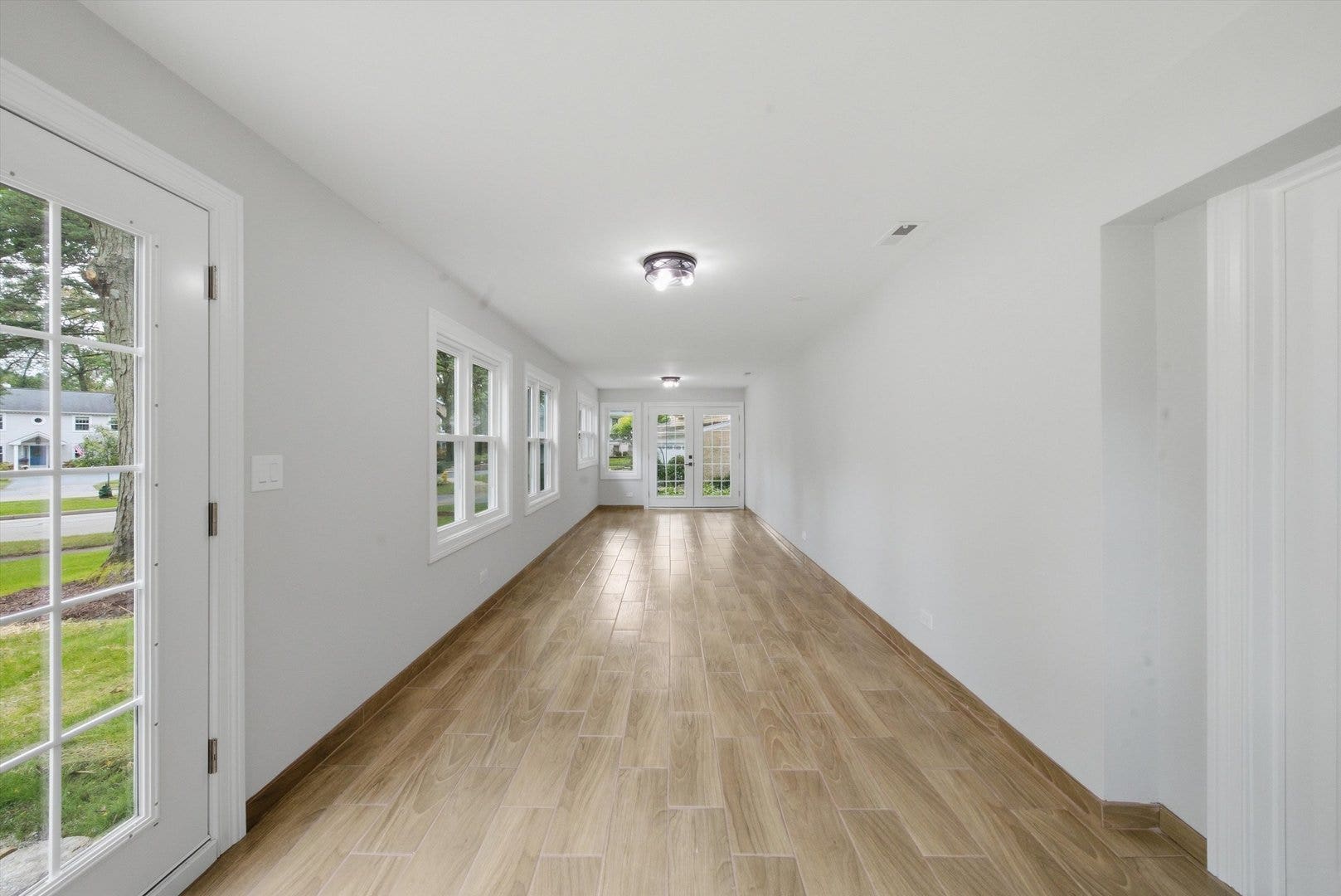1117 Barberry Court, Downers Grove, IL 60515 1117 Barberry Court, Downers Grove, IL 60515