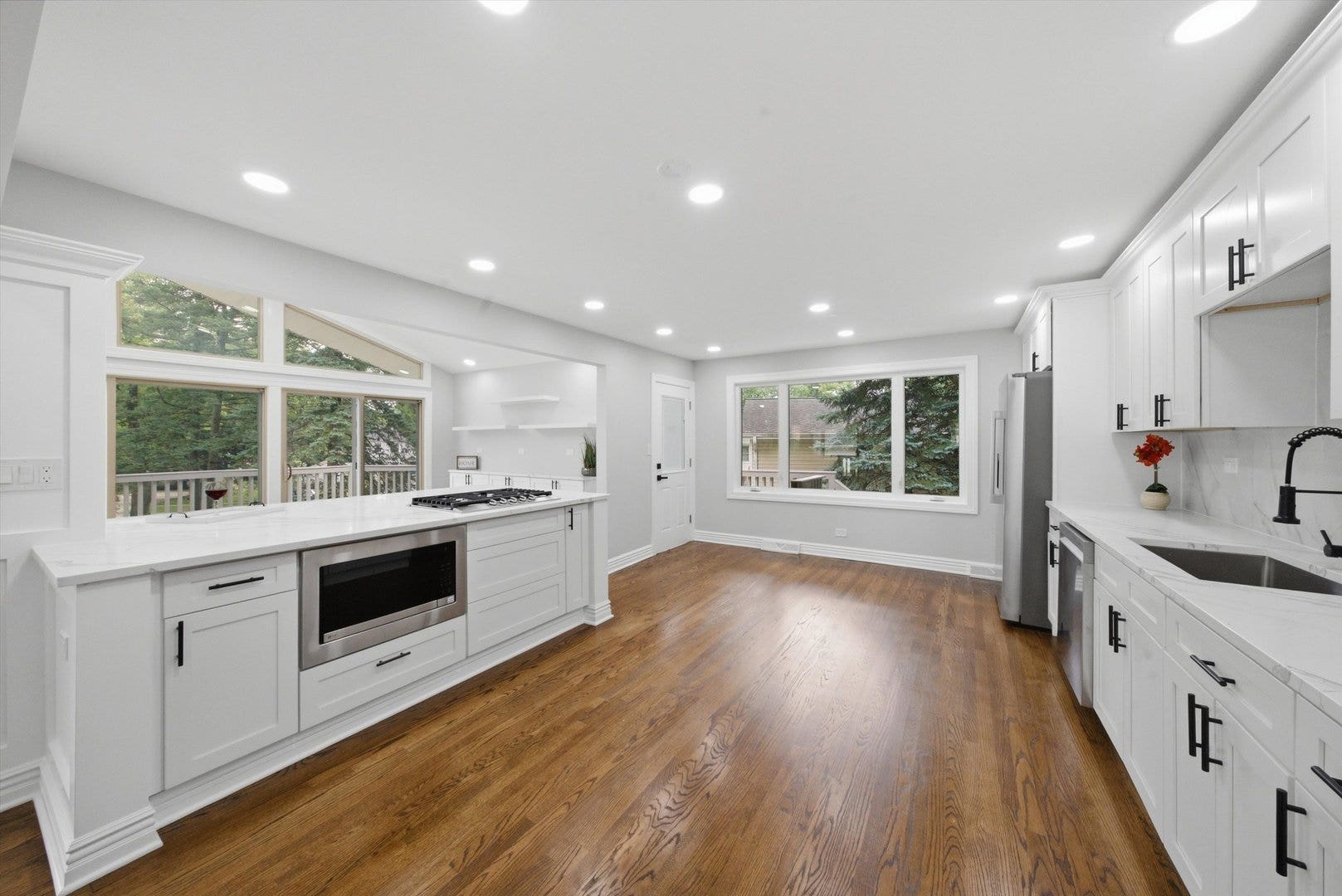 1117 Barberry Court, Downers Grove, IL 60515 1117 Barberry Court, Downers Grove, IL 60515