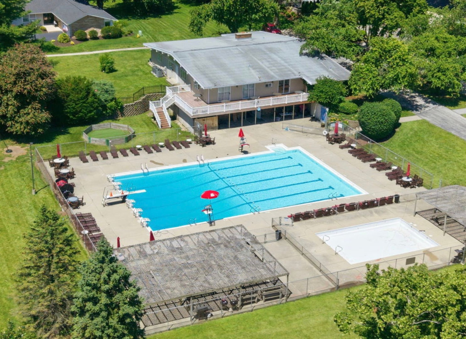 1117 Barberry Court, Downers Grove, IL 60515 1117 Barberry Court, Downers Grove, IL 60515