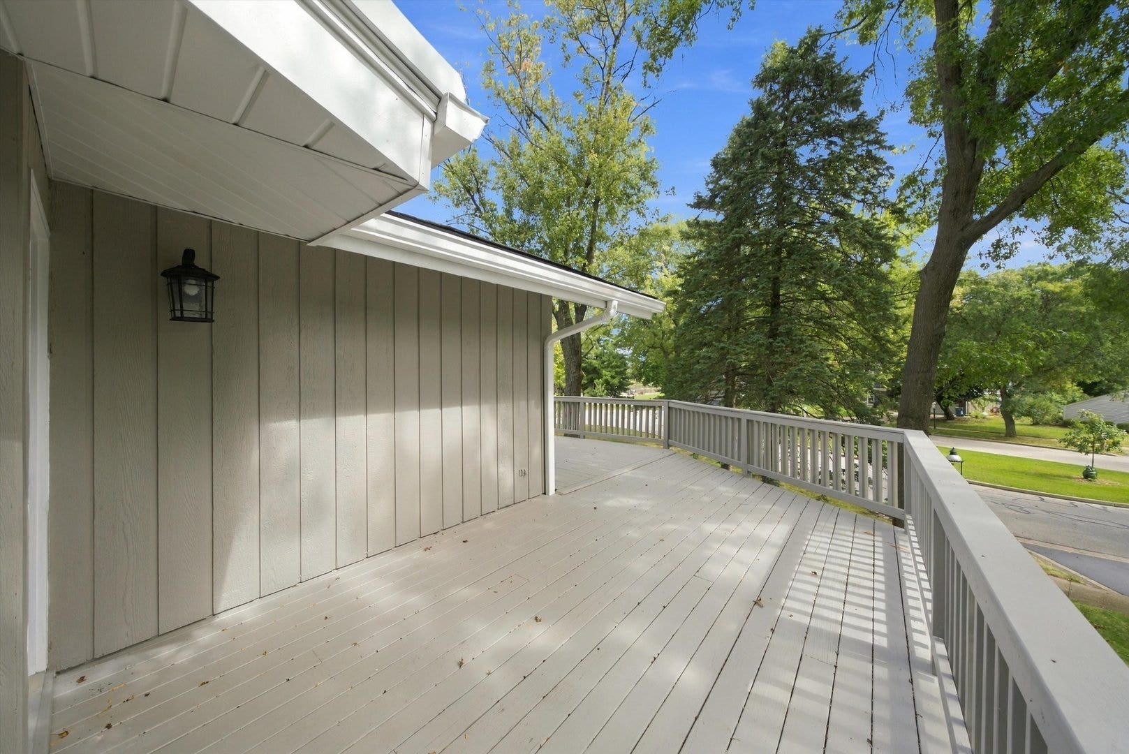 1117 Barberry Court, Downers Grove, IL 60515 1117 Barberry Court, Downers Grove, IL 60515
