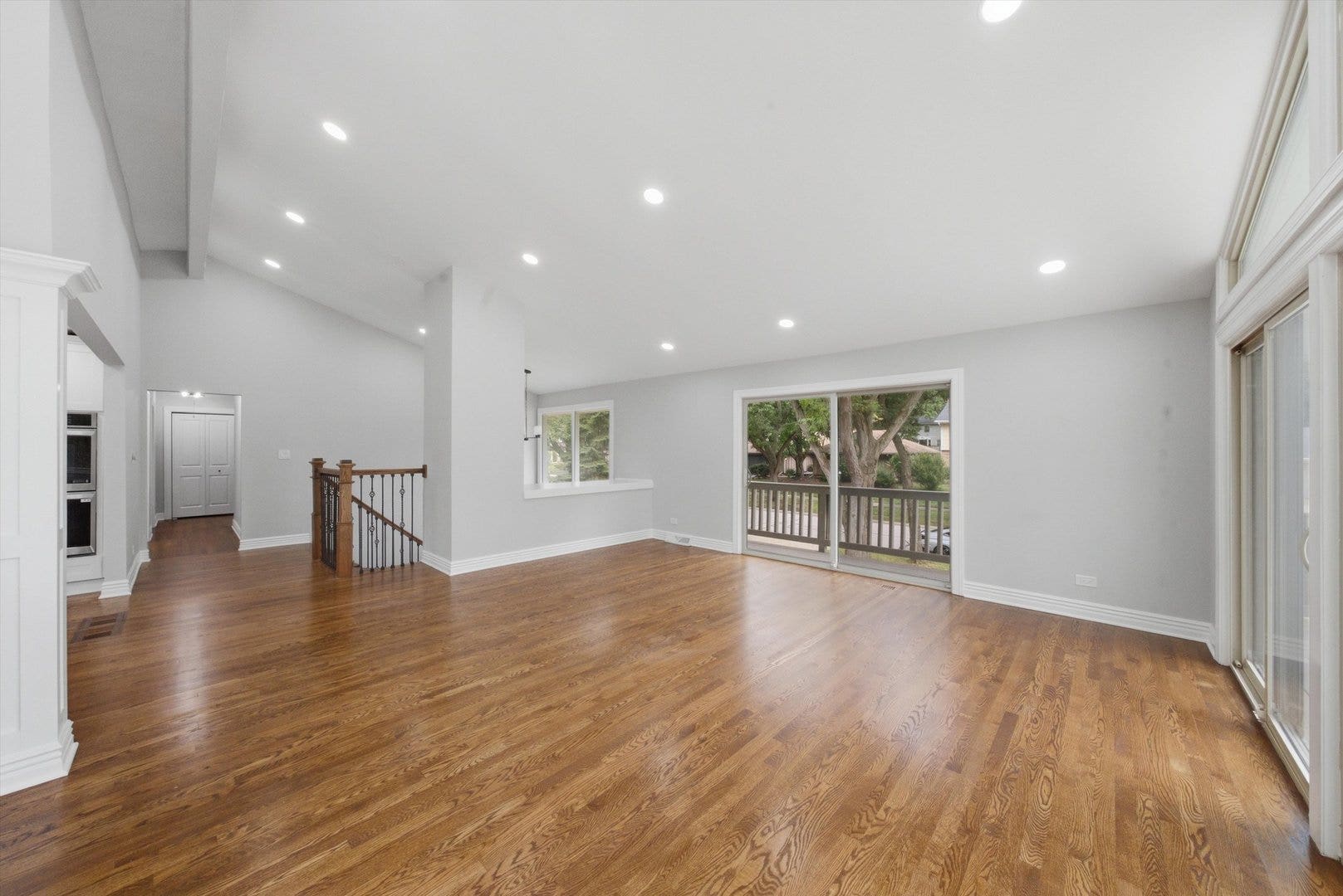 1117 Barberry Court, Downers Grove, IL 60515 1117 Barberry Court, Downers Grove, IL 60515
