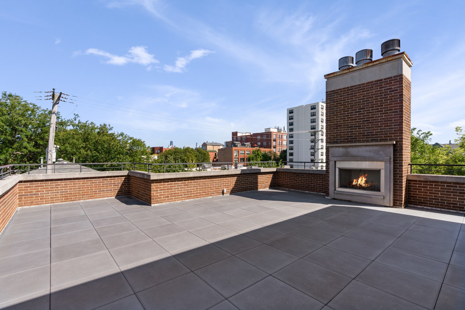 1801 N Hermitage Avenue, Chicago, IL 60622 1801 N Hermitage Avenue, Chicago, IL 60622