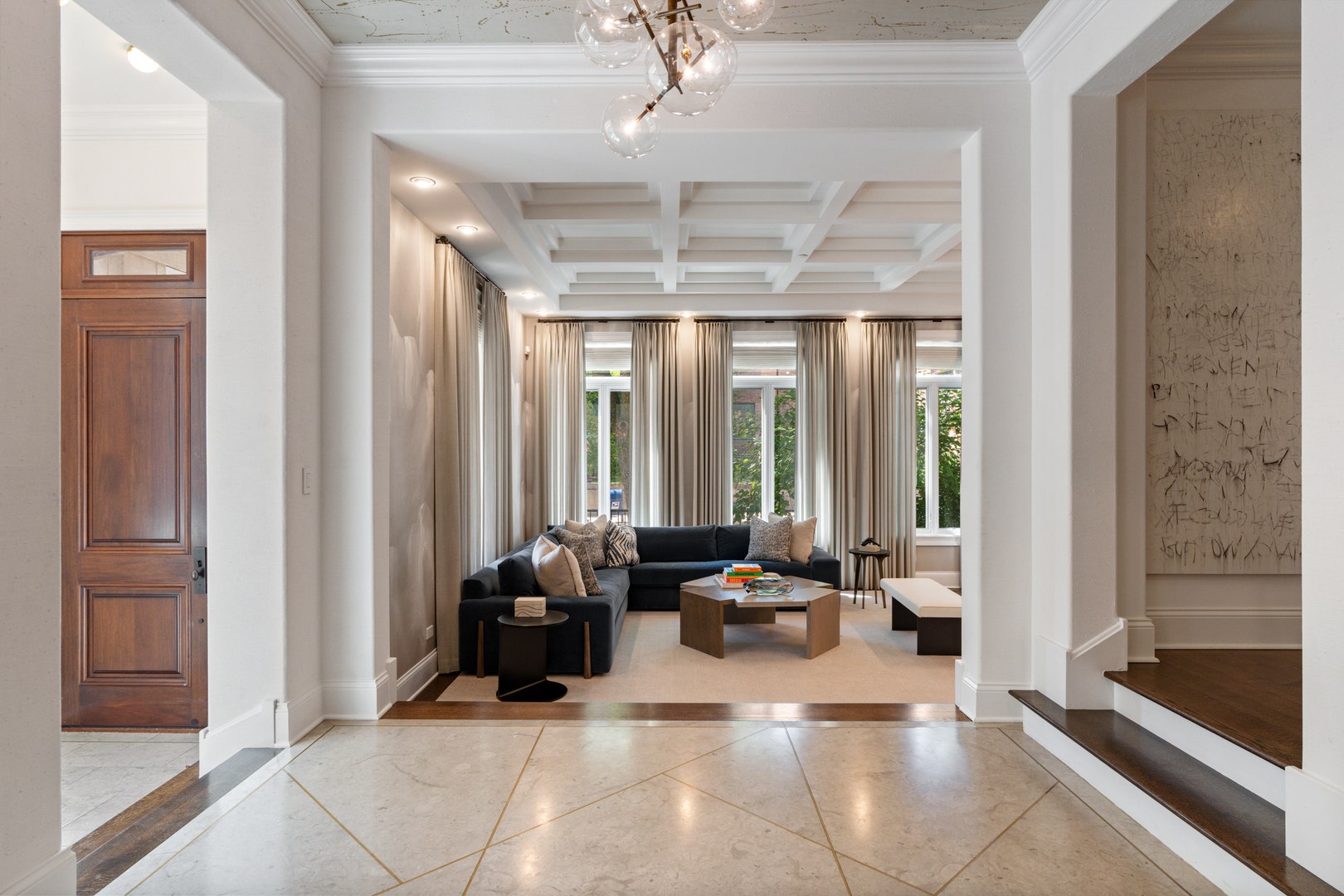 1801 N Hermitage Avenue, Chicago, IL 60622 1801 N Hermitage Avenue, Chicago, IL 60622