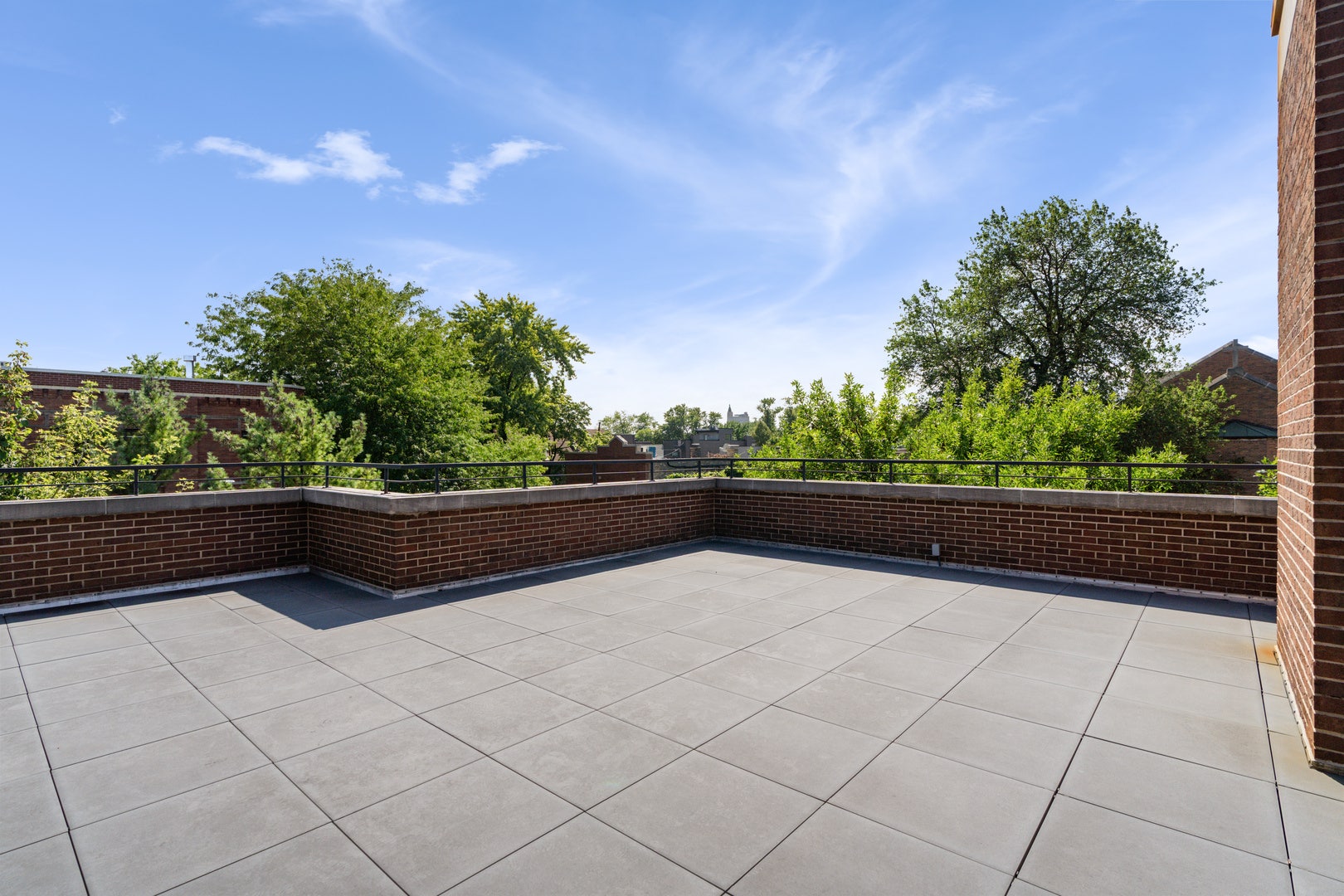 1801 N Hermitage Avenue, Chicago, IL 60622 1801 N Hermitage Avenue, Chicago, IL 60622