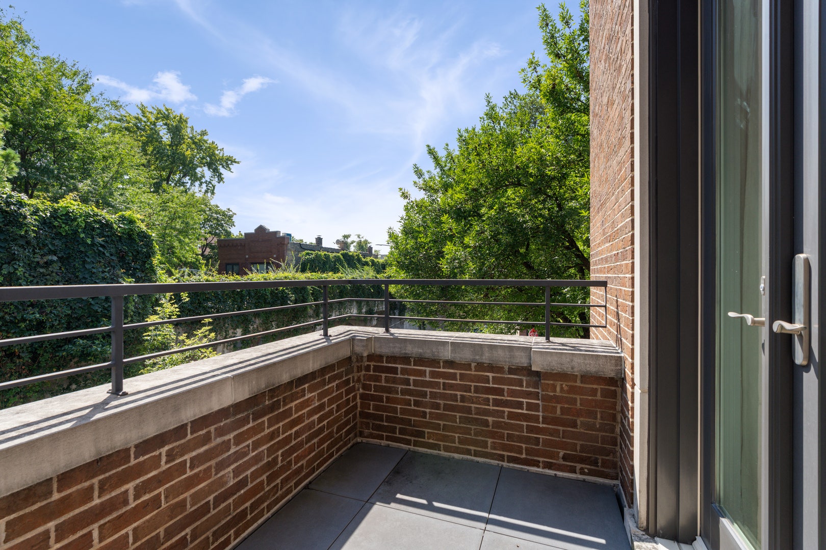 1801 N Hermitage Avenue, Chicago, IL 60622 1801 N Hermitage Avenue, Chicago, IL 60622
